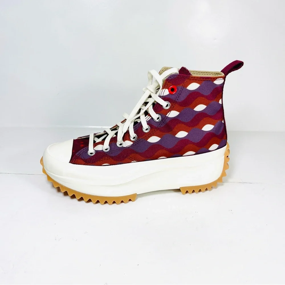 Converse Run Star Hike Hi Women’s Platform Sneakers Size 9.5 Dark‎ Beetroot
